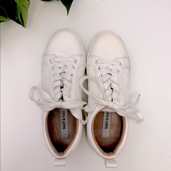 Sneakers - Picture 1 of 2